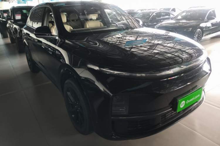 Li Auto L7 2023 — 3