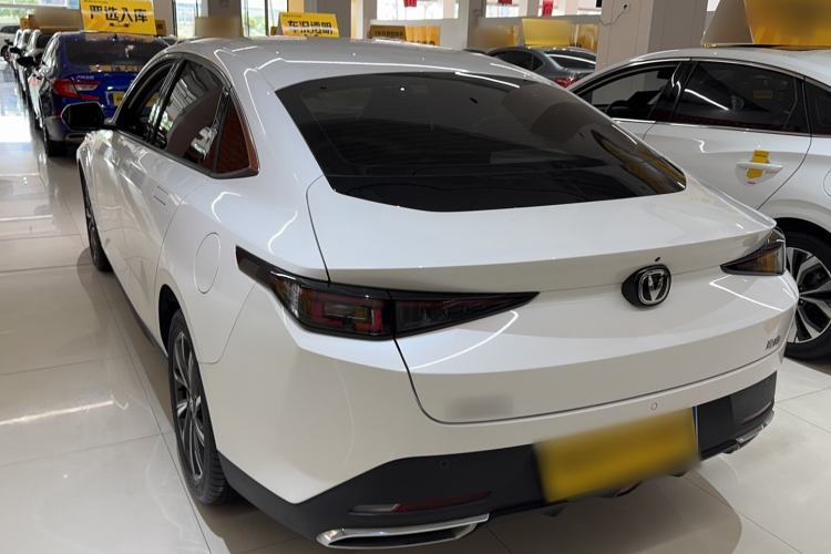 ChangAn Eado 2024 — 5