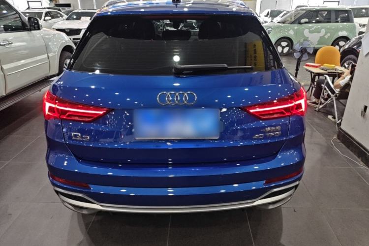 Audi Q3 2022 — 5