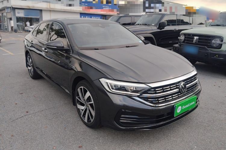 Volkswagen Sagitar 2023 — 3