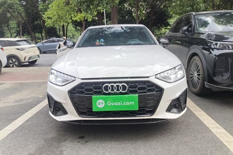 Audi A4L 2024 — 2