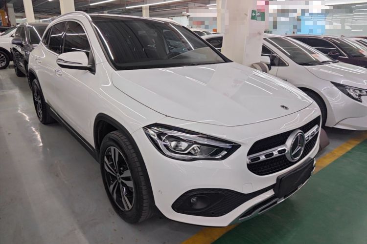 Mercedes-Benz GLA 200 2020 — 3