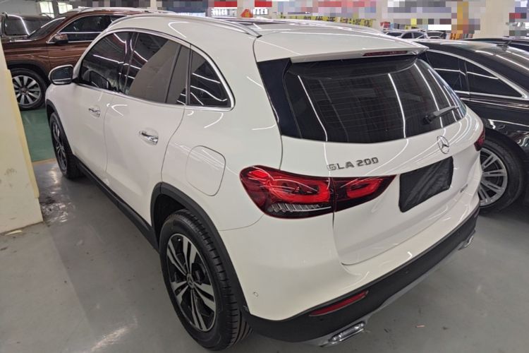 Mercedes-Benz GLA 200 2020 — 4