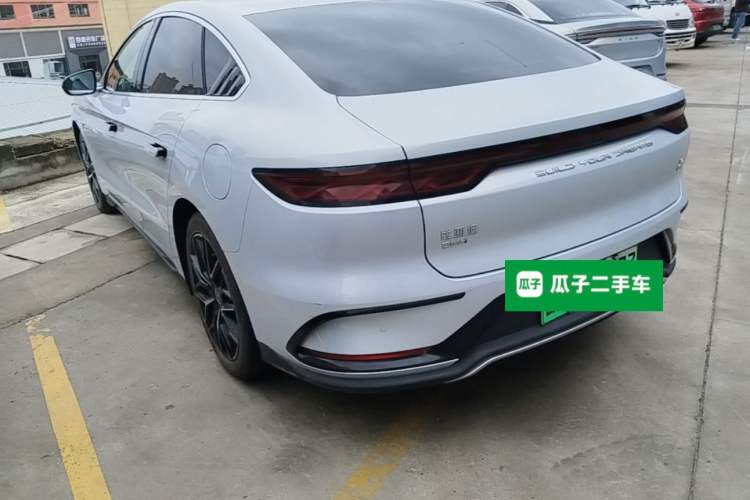 BYD Han 2025 — 4