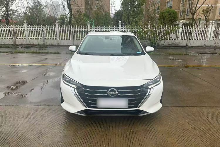 Nissan Sentra 2023 — 2