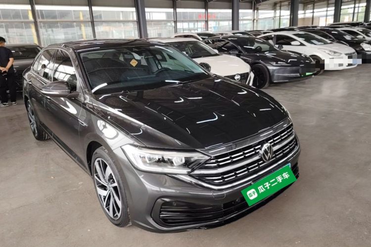 Volkswagen Sagitar 2023 — 3