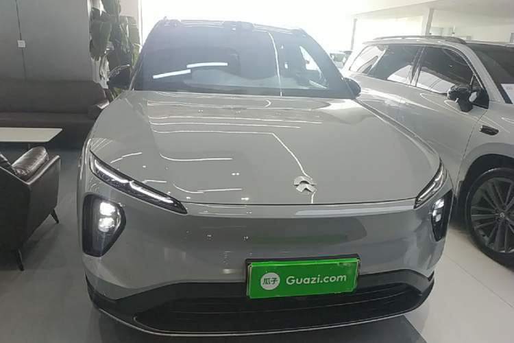 NIO ES6 2024 — 2