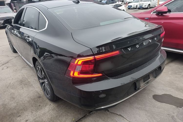 Volvo S90 2022 — 4