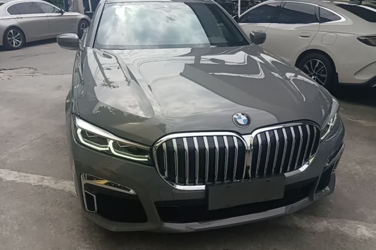 BMW 730Li 2021 — 2