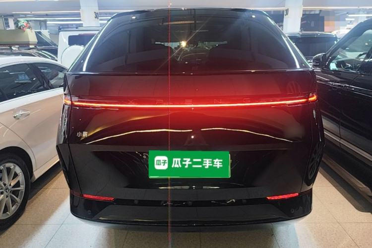 XPeng X9 2024 — 5