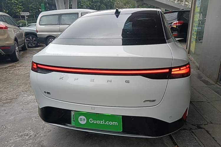 XPeng P5 2021 — 5