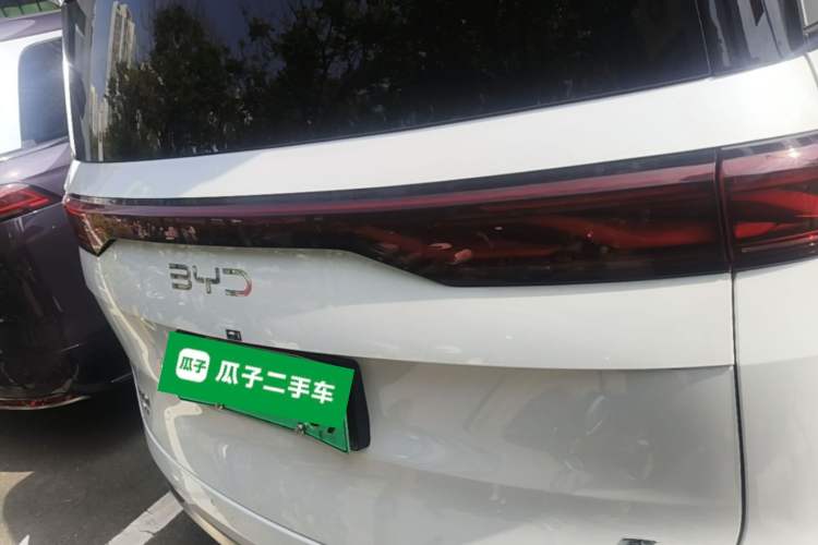 BYD Xia 2025 — 5