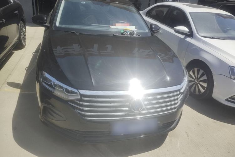 Volkswagen Lavida 2023 — 2