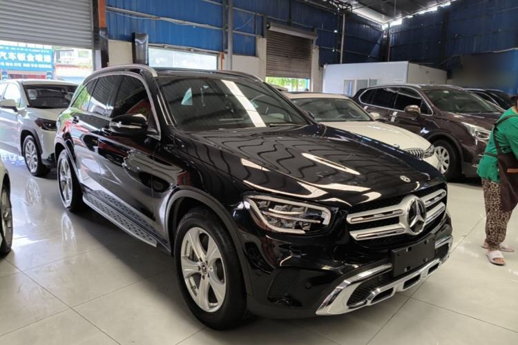 Mercedes-Benz GLC 260 L 2020 — фото 3