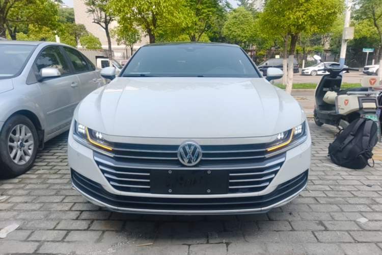 Volkswagen CC 2020 — 2