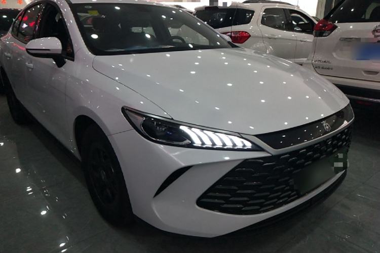 BYD Qin PLUS 2025 — 3