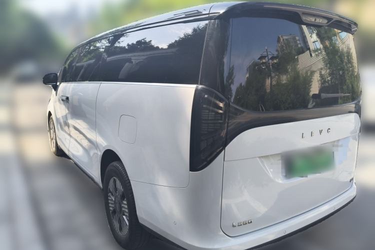 Geely Galaxy galaxy levc l380 2024 — фото 4