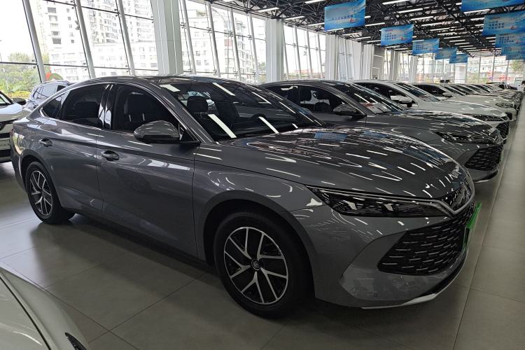 BYD Qin L 2024 — фото 3