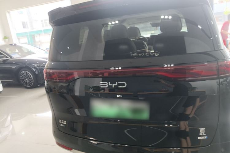 BYD Xia 2025 — 5