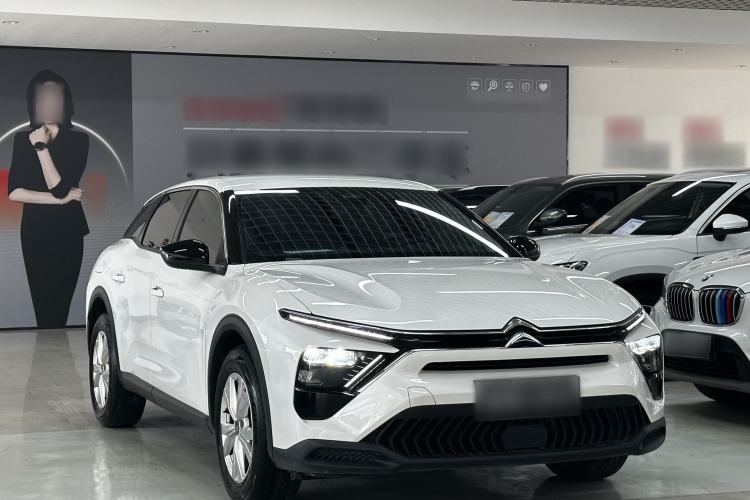 Citroën C5 X 2025 — 2