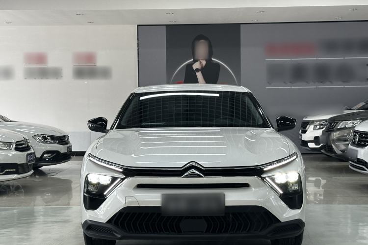 Citroën C5 X 2025 — 3
