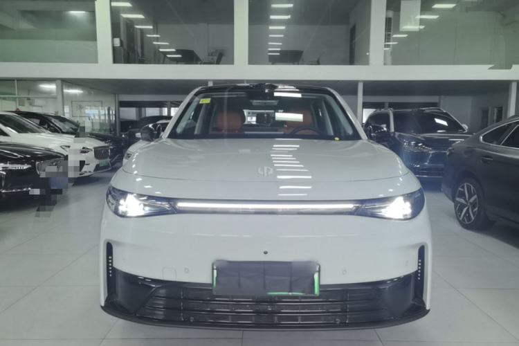 Leapmotor C10 2026 — 2