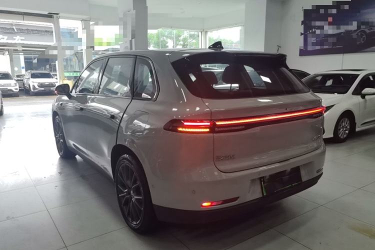 Leapmotor C10 2026 — 4
