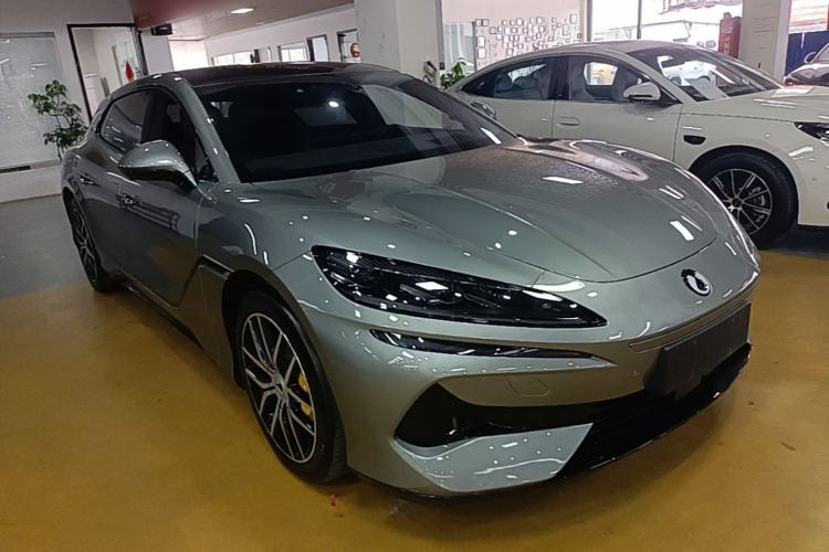 Denza Z9GT 2024 — 3