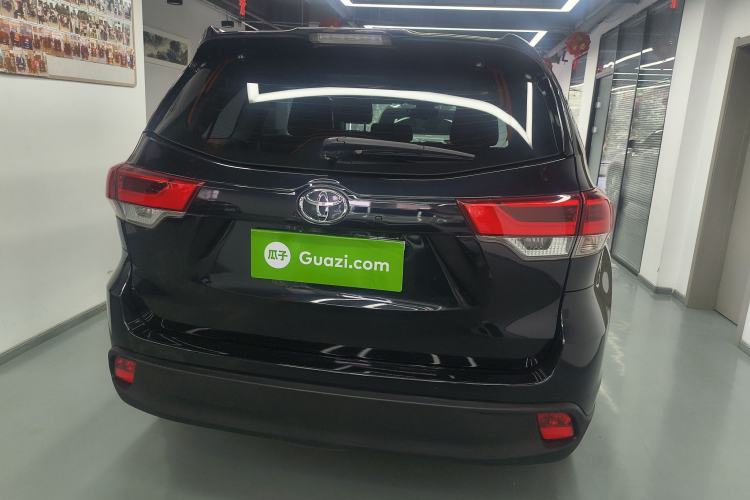 Toyota Highlander 2018 — 5