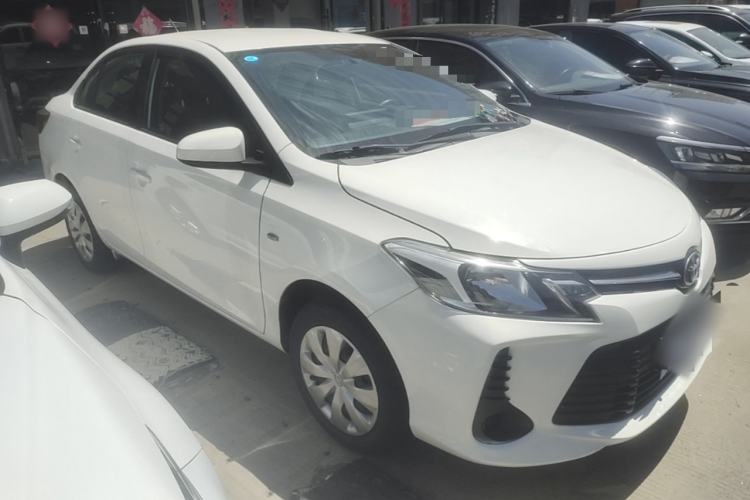 Toyota Yaris 2021 — 3
