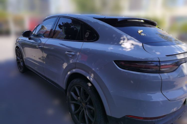 Porsche Cayenne 2019 — 4