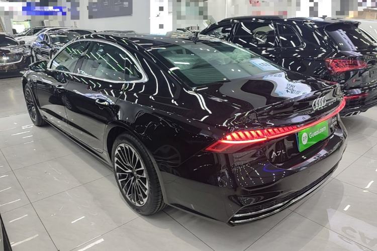 Audi A7L 2025 — фото 4