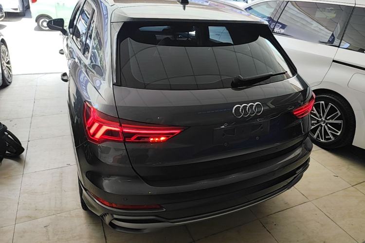 Audi Q3 2020 — 5