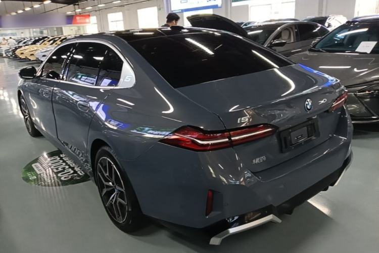 BMW i5 2024 — 4