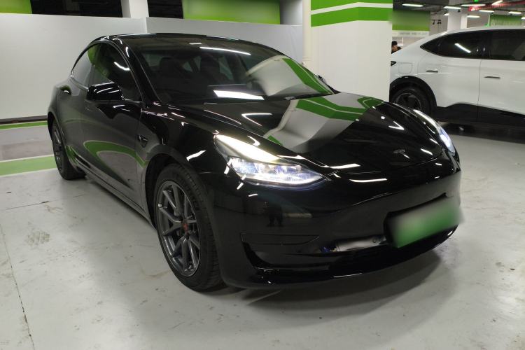 Tesla Model 3 2021 — 3