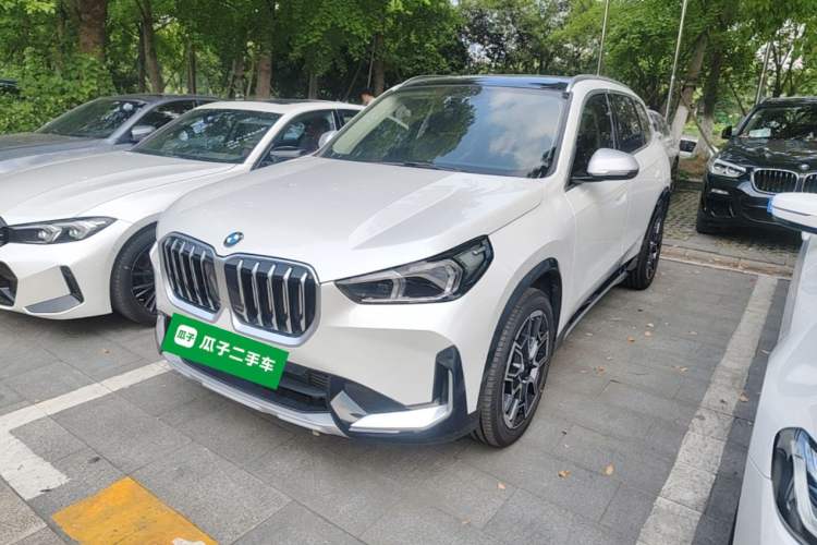 BMW X1 2023 — фото 1