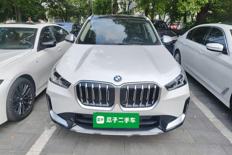 BMW X1 2023 — фото 2