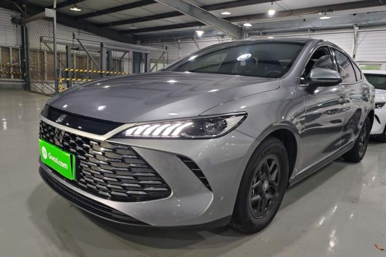 BYD Qin PLUS 2025 — фото 1
