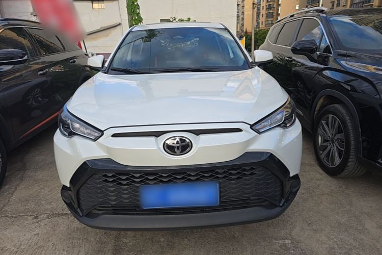 Toyota Corolla Cross 2023 — фото 2