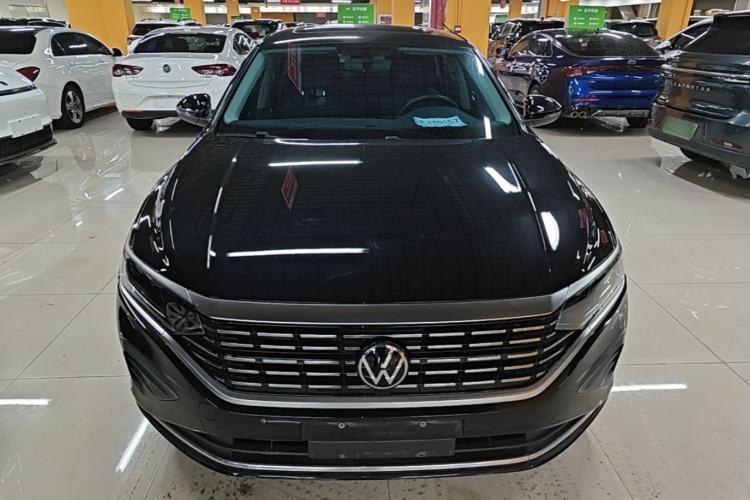 Volkswagen Passat 2024 — 2