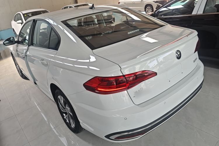 Volkswagen Bora 2026 — 4