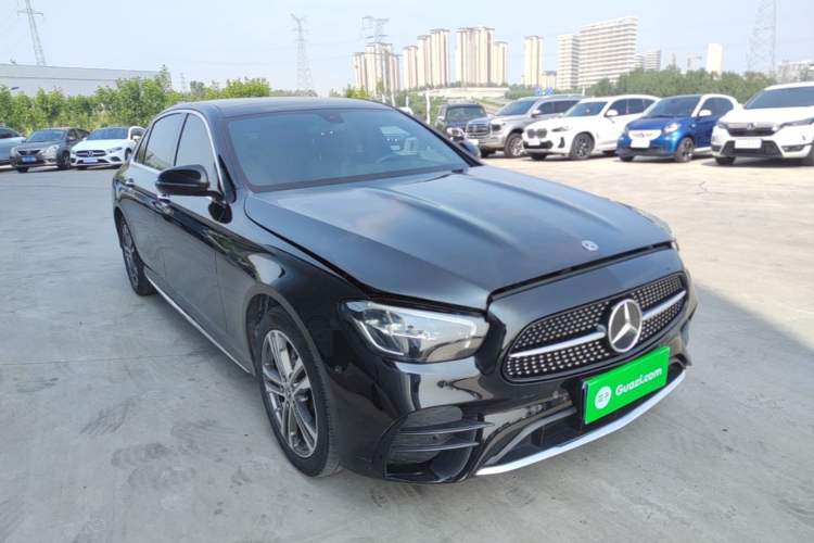Mercedes-Benz E 260 L 2023 — 3