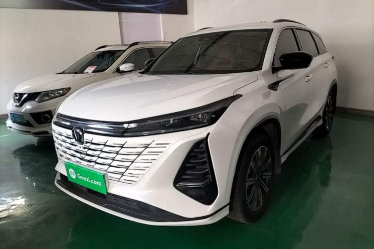 ChangAn CS75 PLUS 2024 — фото 1
