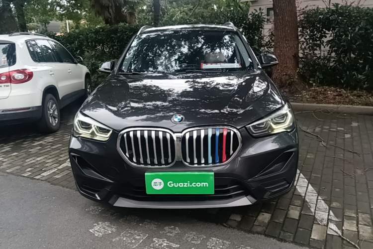 BMW X1 2021 — фото 2