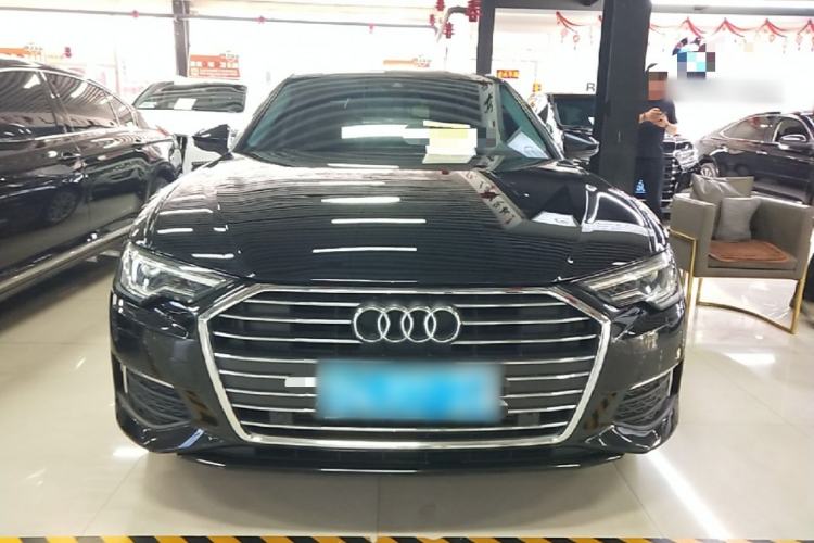 Audi A6 2022 — 2