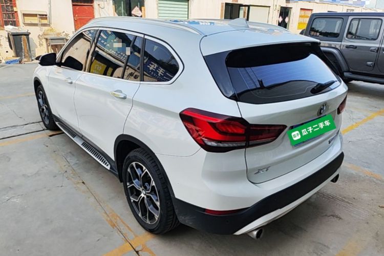 BMW X1 2020 — фото 4