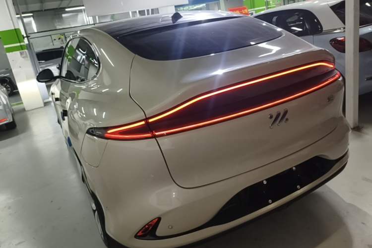 IM LS6 2023 — 4