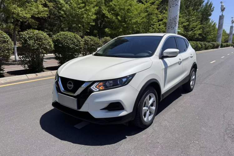 Nissan Qashqai 2023 — фото 1