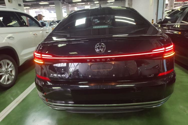 Volkswagen Passat 2022 — 5