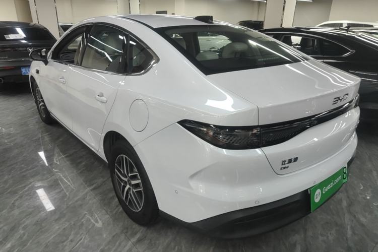 BYD Seal 05 2025 — 4